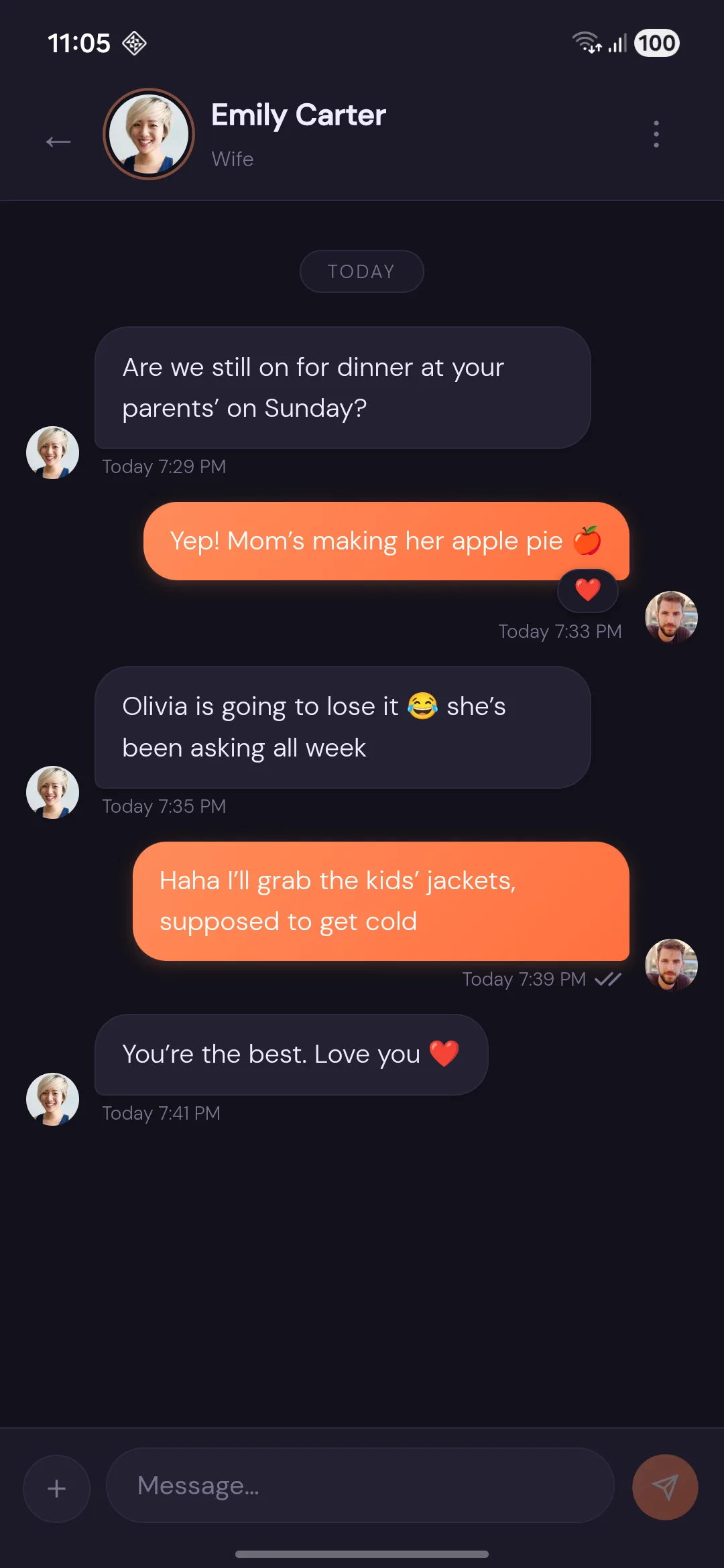 FamTree private family chat